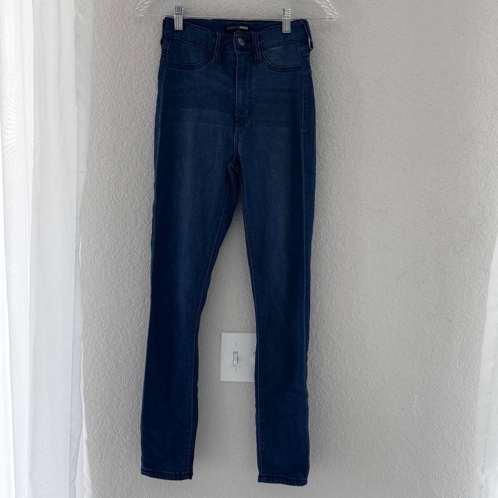 Fashion Nova Womens High Waisted Skinny Jeans Dark Wash Denim Size 5/27
